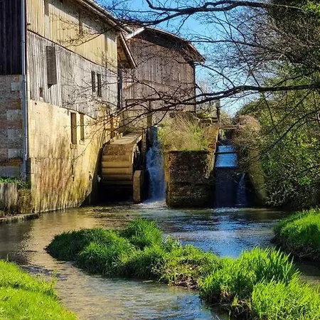 De L'etrier 3 * : Le Calme A La Campagne ! Ferienhaus