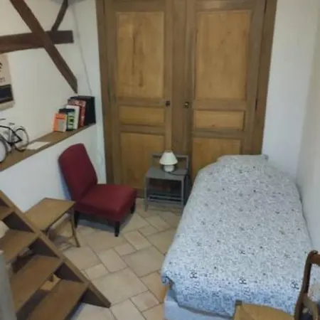 Hébergement de vacances De L'etrier 3 * : Le Calme à La Campagne !